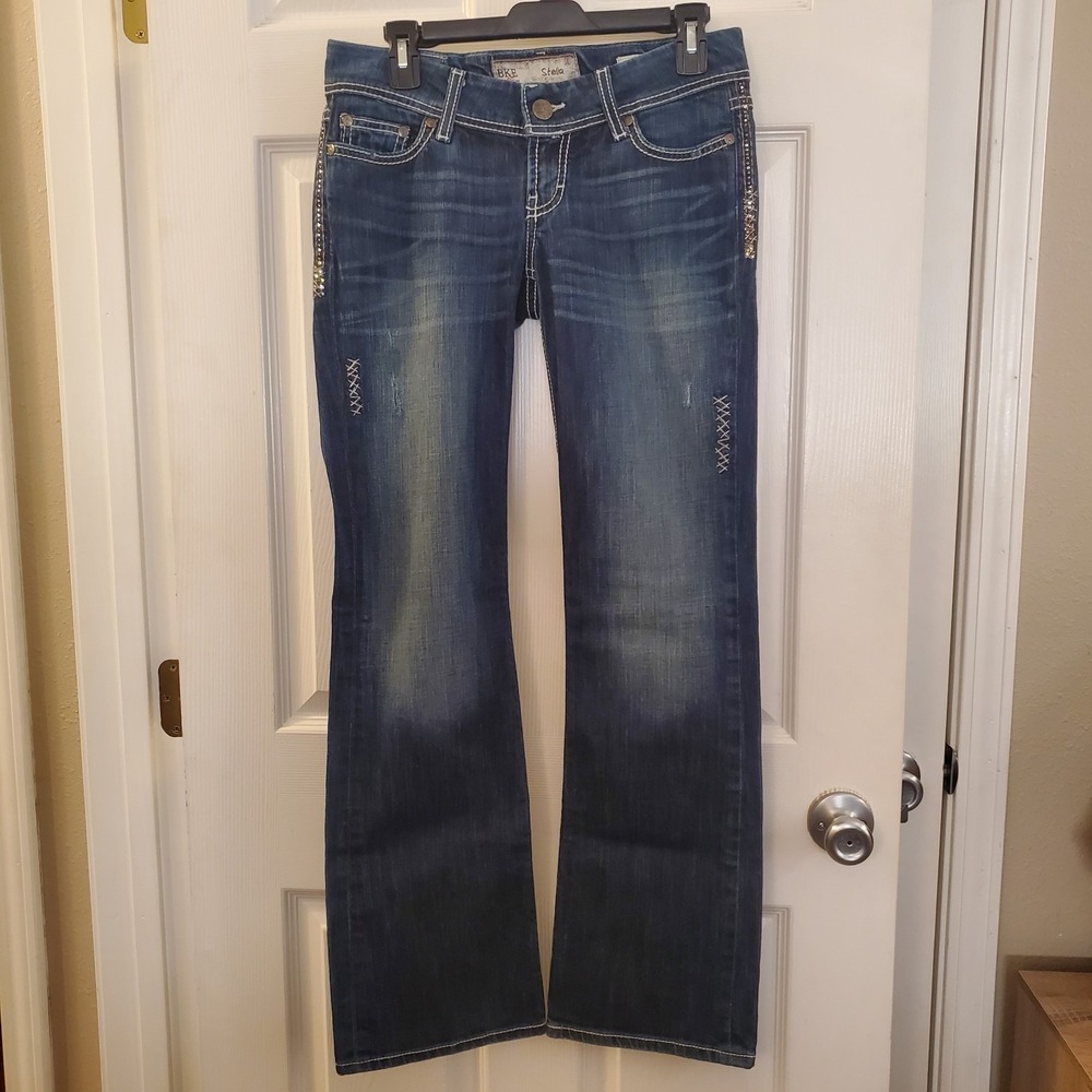 Buckle BKE Stella Jeans Women 27R Blue Low‎ Rise Bootcut Stretch Denim Bling